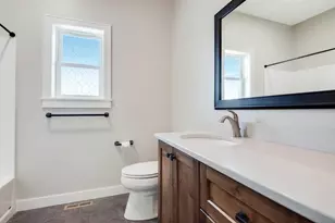 3981 Highview Dr, Eau Claire, WI 54703 - Photo 27