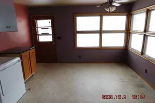 230 S Main St, Elmwood, WI 54740 - Photo 7