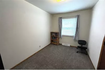 3140 Dale Road, Eau Claire, WI 54703 - Photo 13