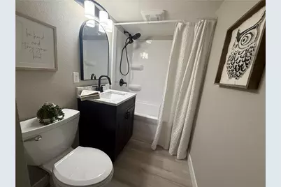 2607 Crescent Avenue, Eau Claire, WI 54703 - Photo 17