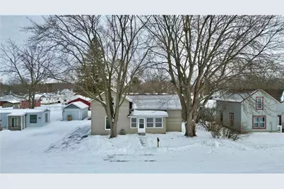 515 Chippewa Street, Chippewa Falls, WI 54729 - Photo 1