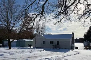 115 Peterson Rd, Hixton, WI 54635 - Photo 3