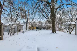 1917 8th St, Eau Claire, WI 54703 - Photo 31