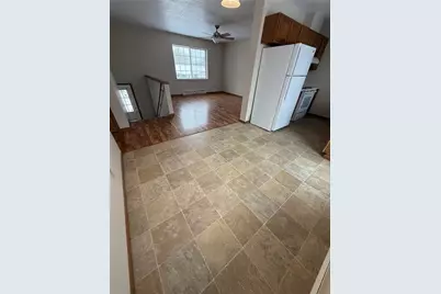 915 28th Avenue, Menomonie, WI 54751 - Photo 3