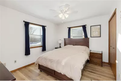 910 Farmer Avenue, Tomah, WI 54660 - Photo 11