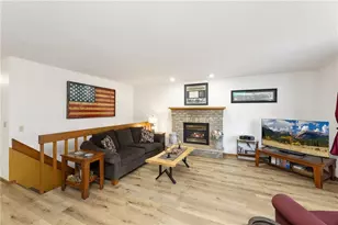 910 Farmer Ave, Tomah, WI 54660 - Photo 3