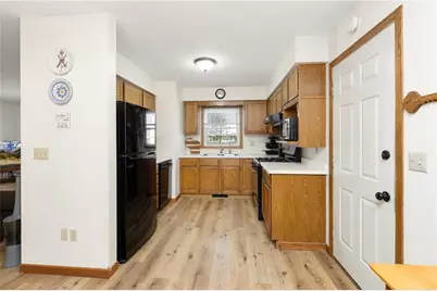 910 Farmer Avenue, Tomah, WI 54660 - Photo 7