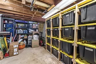 924 James St, Eau Claire, WI 54703 - Photo 25