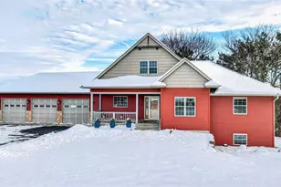 111 Monte Carlo Dr, Eau Claire, WI 54703 - Photo 1