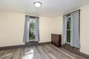 808 9th Ave, Menomonie, WI 54751 - Photo 17