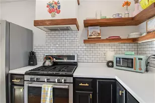 210 S Michigan St, Eau Claire, WI 54703 - Photo 11