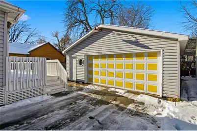 210 S Michigan Street, Eau Claire, WI 54703 - Photo 35