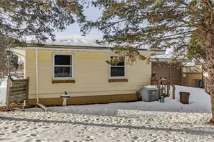 3231 Oakland St, Eau Claire, WI 54703 - Photo 21