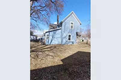 1112 Prospect Street #1-2, Neillsville, WI 54456 - Photo 3