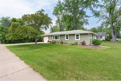 1516 Mitscher Avenue, Eau Claire, WI 54701 - Photo 5