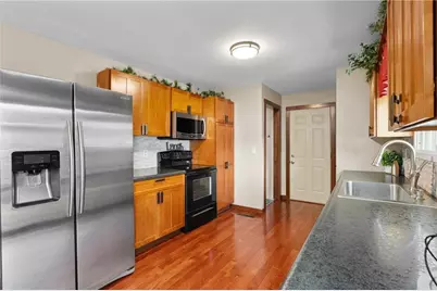 1516 Mitscher Avenue, Eau Claire, WI 54701 - Photo 11