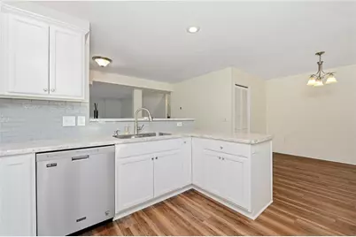 5221 Stonewood Drive, Eau Claire, WI 54703 - Photo 21