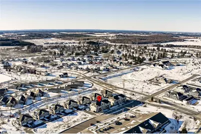 5221 Stonewood Drive, Eau Claire, WI 54703 - Photo 9