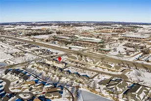 5221 Stonewood Dr, Eau Claire, WI 54703 - Photo 7