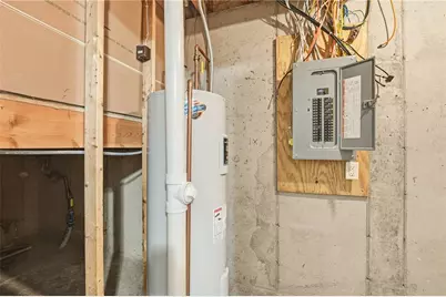 5221 Stonewood Drive, Eau Claire, WI 54703 - Photo 41