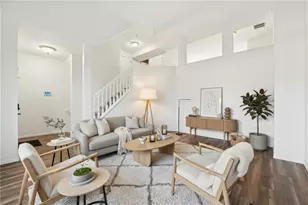 5221 Stonewood Dr, Eau Claire, WI 54703 - Photo 11