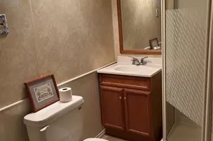 2202 Crestview Dr, Eau Claire, WI 54703 - Photo 33