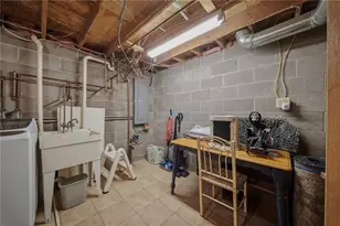 2202 Crestview Dr, Eau Claire, WI 54703 - Photo 29