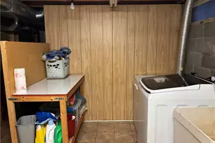 2202 Crestview Dr, Eau Claire, WI 54703 - Photo 37