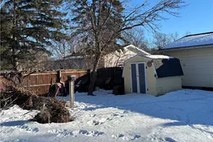 2202 Crestview Dr, Eau Claire, WI 54703 - Photo 55