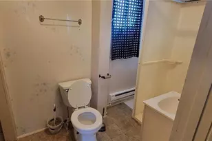 164 E Main St, Hixton, WI 54635 - Photo 5