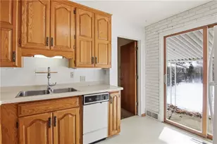 1709 Hopkins Ave, Eau Claire, WI 54701 - Photo 7