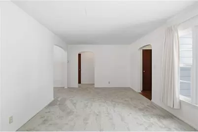 1709 Hopkins Avenue, Eau Claire, WI 54701 - Photo 5