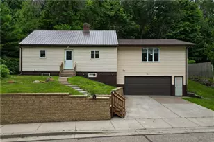 1612 11th St, Eau Claire, WI 54703 - Photo 1