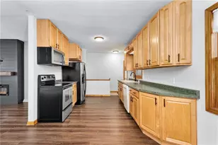 3024 7th St, Eau Claire, WI 54703 - Photo 5