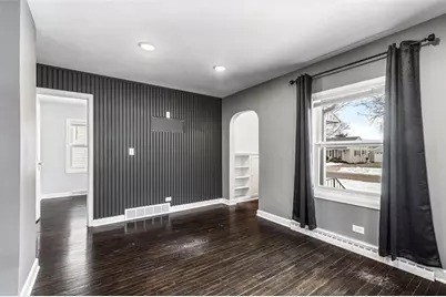 2214 Sherwin Avenue, Eau Claire, WI 54701 - Photo 9