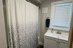 1102 Zephyr Hill Ave, Eau Claire, WI 54703 - Photo 7