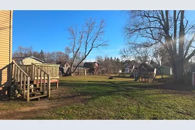 212 E Barker Street, Rice Lake, WI 54868 - Photo 5