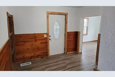 212 E Barker Street, Rice Lake, WI 54868 - Photo 11