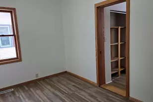 212 E Barker St, Rice Lake, WI 54868 - Photo 13