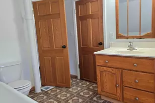 212 E Barker St, Rice Lake, WI 54868 - Photo 19