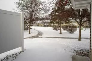 4402 E Robin Meadows Ln, Eau Claire, WI 54701 - Photo 29