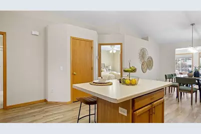 4402 E Robin Meadows Lane, Eau Claire, WI 54701 - Photo 13