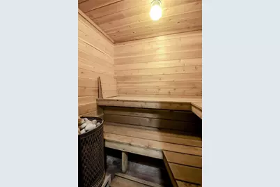 1948 Declaration Drive, Eau Claire, WI 54703 - Photo 33