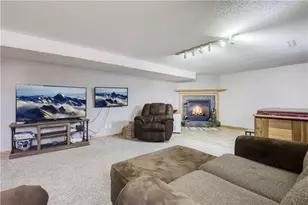 1948 Declaration Dr, Eau Claire, WI 54703 - Photo 27