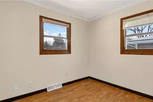 3352 McIvor St, Eau Claire, WI 54701 - Photo 17