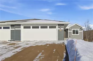 616 Hagman St, Eau Claire, WI 54703 - Photo 1