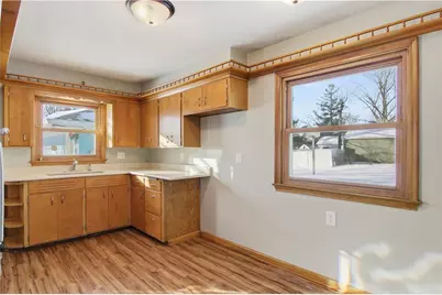 401 Long Street, Eau Claire, WI 54703 - Photo 9