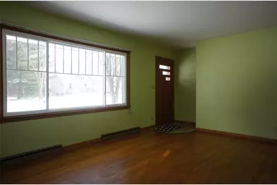 2718 5th Street, Eau Claire, WI 54703 - Photo 5