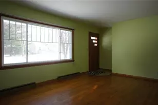 2718 5th St, Eau Claire, WI 54703 - Photo 5