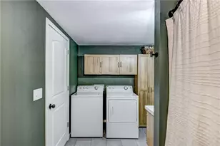 1517 E Clairemont Ave, Eau Claire, WI 54701 - Photo 27